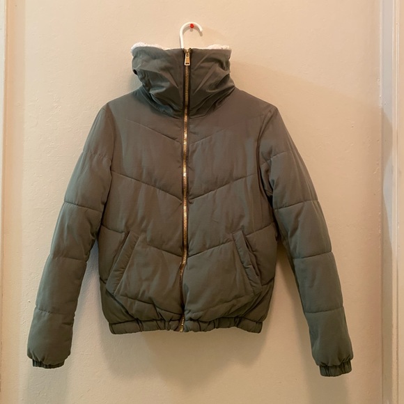SAGE GREEN PUFFER JACKET - Picture 2 of 3